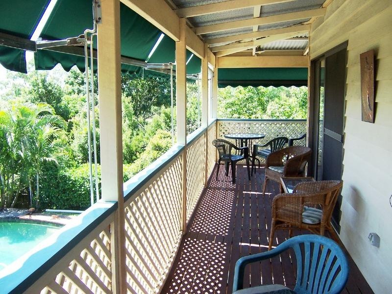 38 Pinkwood St, Bellbowrie QLD 4070